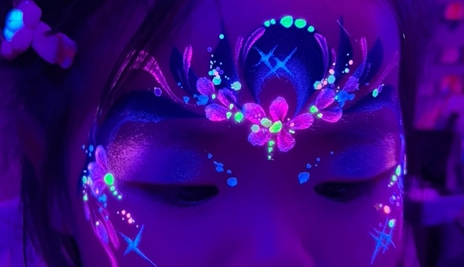 UV and neon face painting design